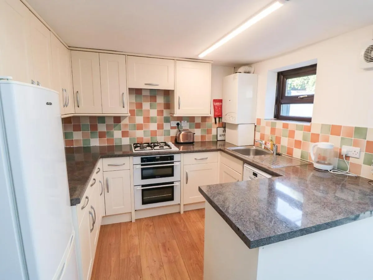 Harbour Cottage Bridlington 0*,